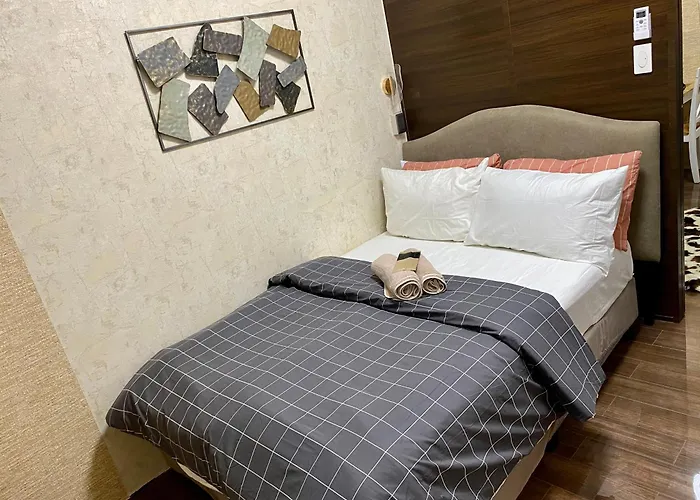 Apartment Artistry In Bloom Penthouse Retreat In Air Makati Blazing Fast 300 Mbps Air *